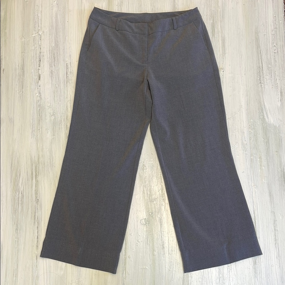 💚5/$25💚 New York & Company Gray Women's Wide Leg Pants Sz 8